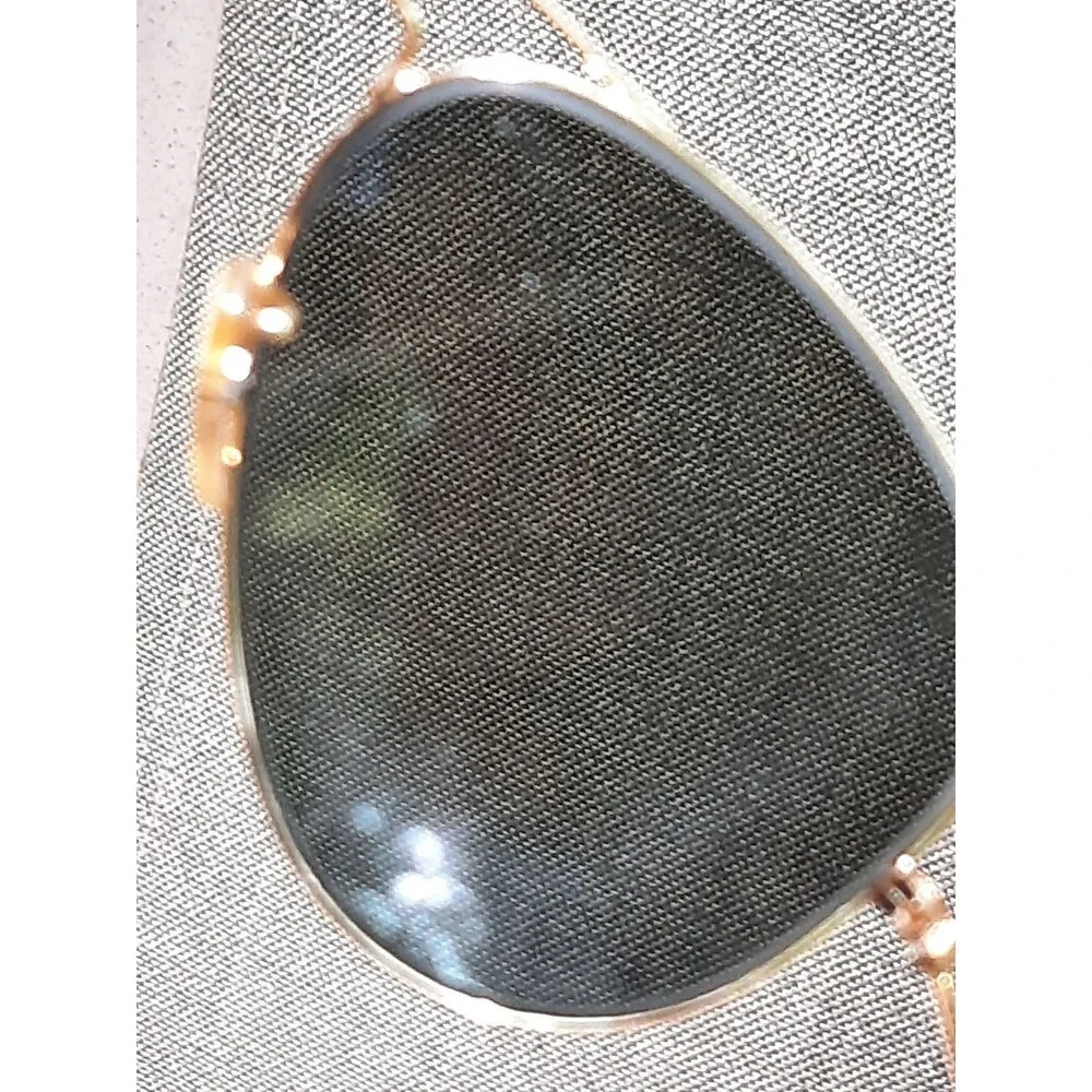 Ray-Ban RB3025 Brown Polarized Lens Gold Metal Frame Sunglasses